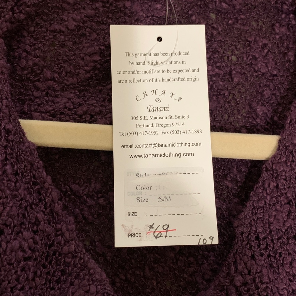 Cahaya by Tanami Plum Handcrafted Ruffle Bell Sleeve Sweater NWT S/M - Picture 6 of 12